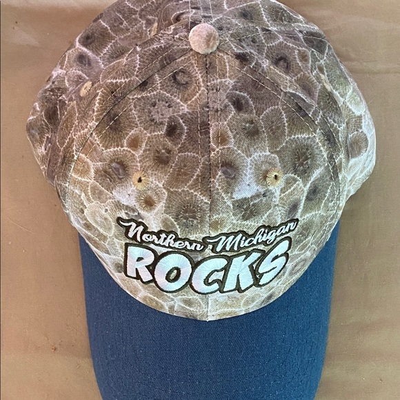 Great Lakes Map Company Other - Petoskey Stone baseball cap - unisex - brand new